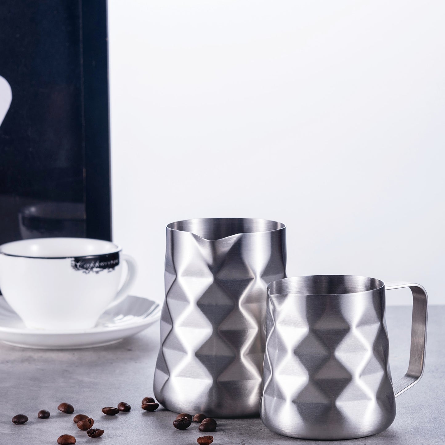 Stainless Steel Prismatic Designed Milk Frothing Pitcher Milk Jug Espresso Coffee Barista Craft Latte Cappuccino Cream Cup Maker